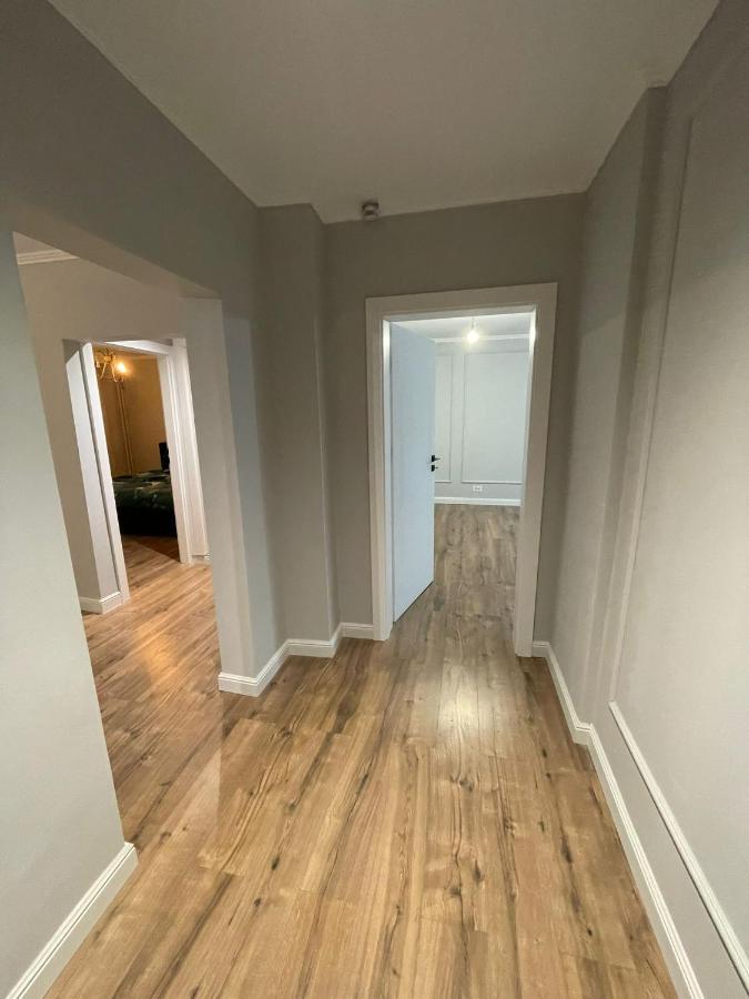 Grand Central Apartament